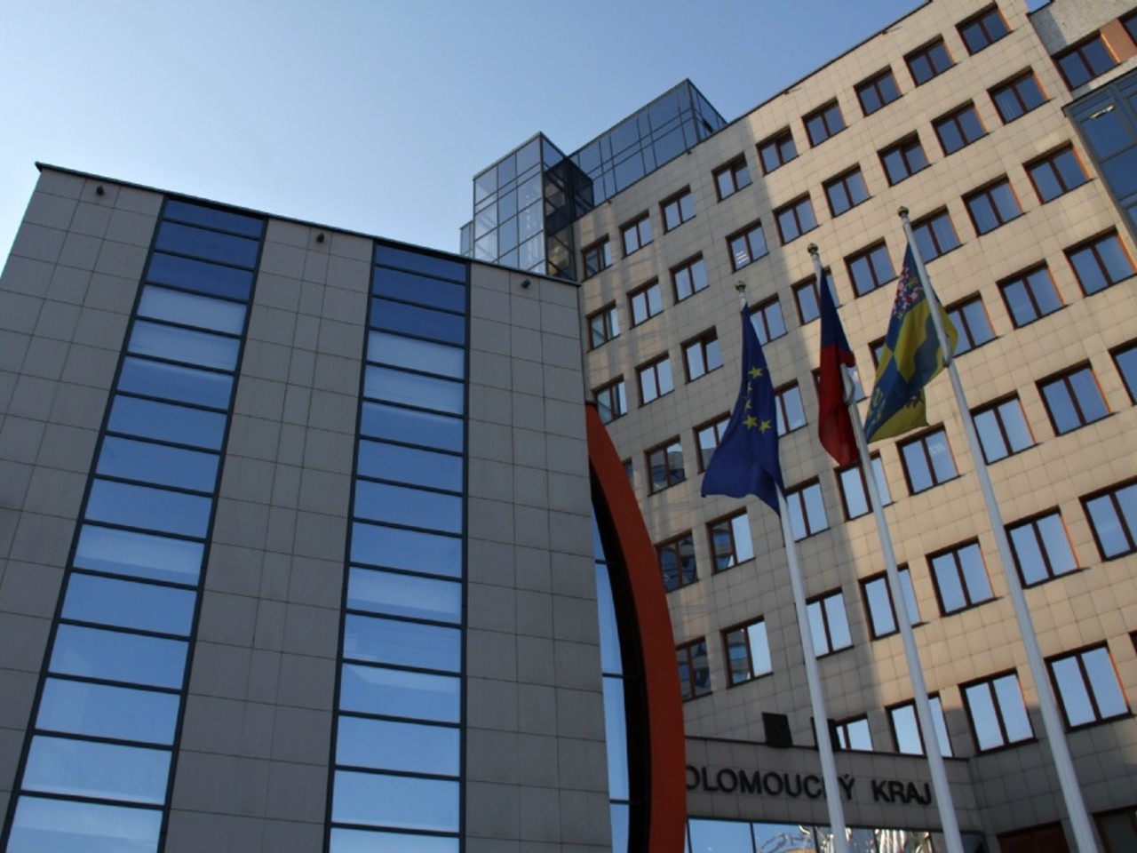 Krajští zastupitelé v Olomouckém kraji schválili rozpočet na rok 2022